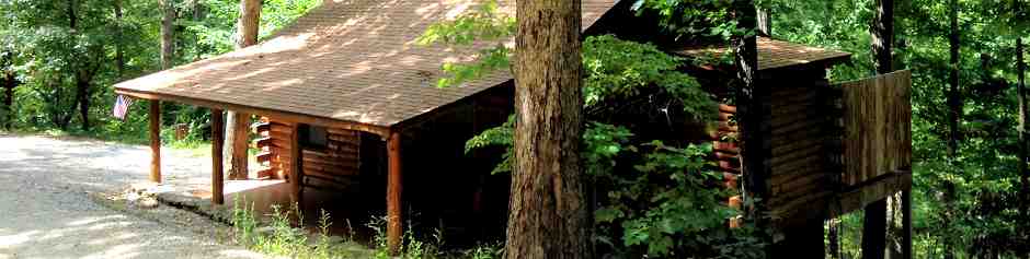 Cedar Splendor Log Cabin in Eureka Springs